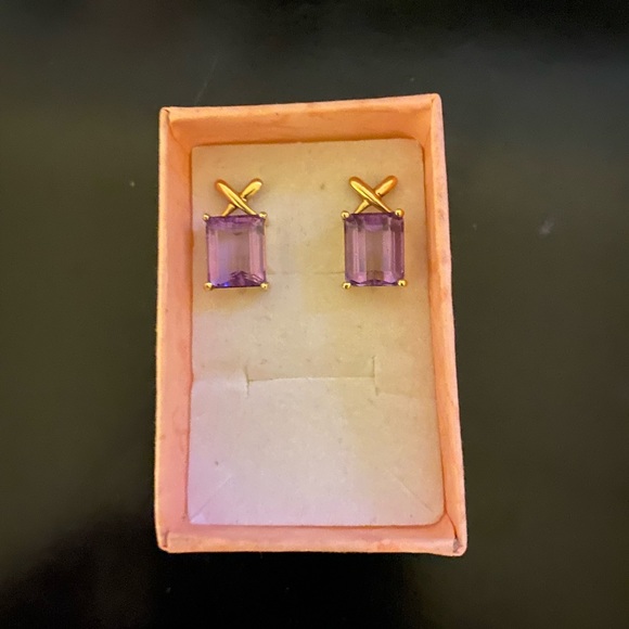 14K Gold and Amethyst earrings. - Picture 1 of 2